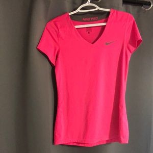 Nike Pro Women's Short Sleeve V-Neck T-Shirt